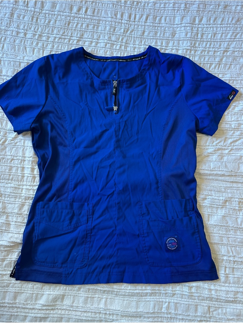 Koi blue scrub set - Picture 2 of 7